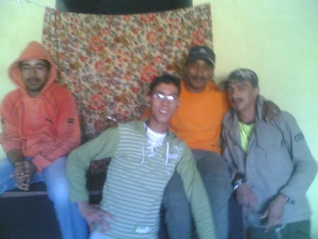 sa3id and mbark and jam3 and abdou ?????
